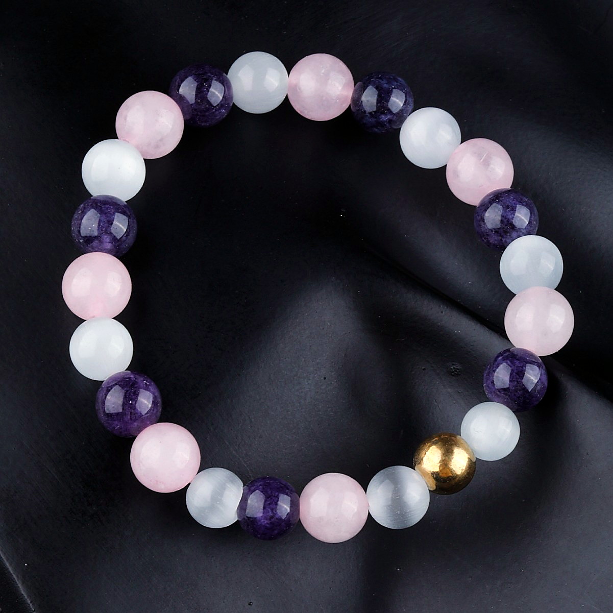 Handcrafted Cat's Eye Beaded Bracelet with Gold Accent - Image 4