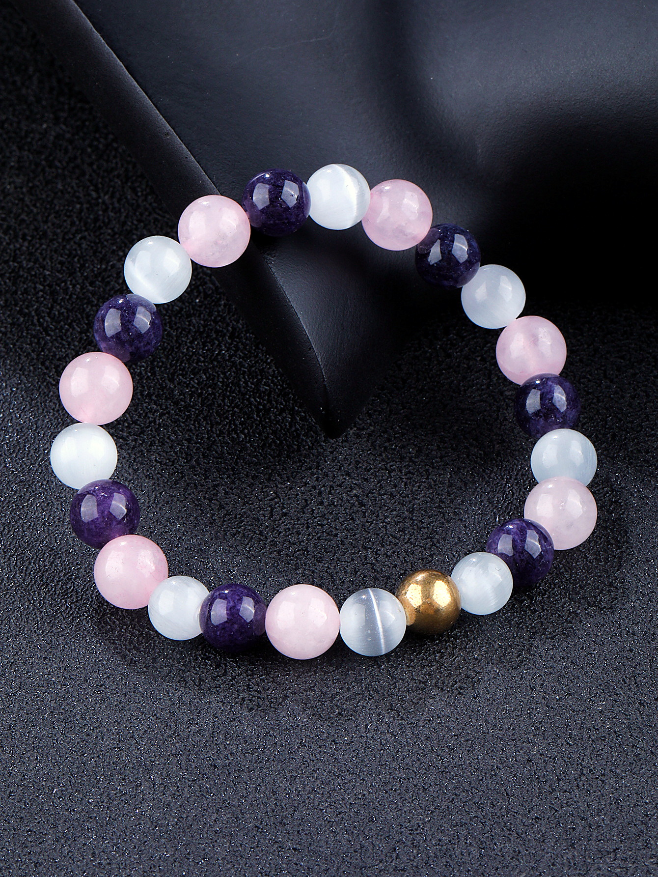 Handcrafted Cat's Eye Beaded Bracelet with Gold Accent - Image 6