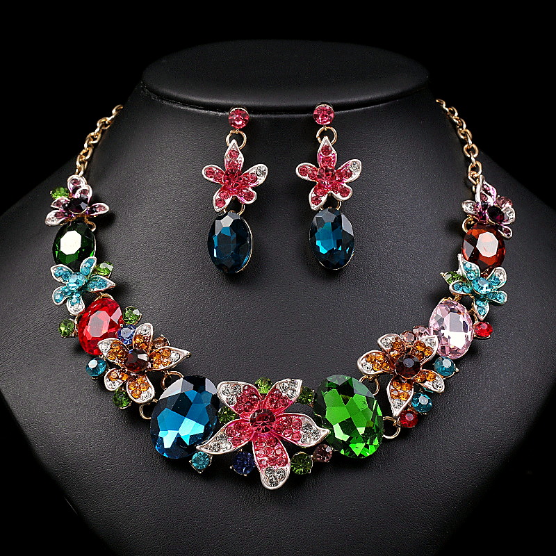 Vintage Crystal Floral Statement Necklace & Earrings Jewelry Set