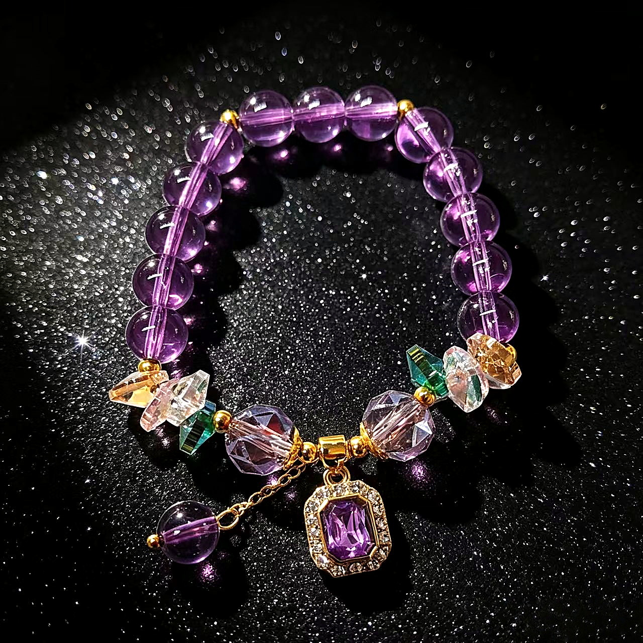 Light Purple Beaded Bracelet with Geometric Zircon Charm - Image 4