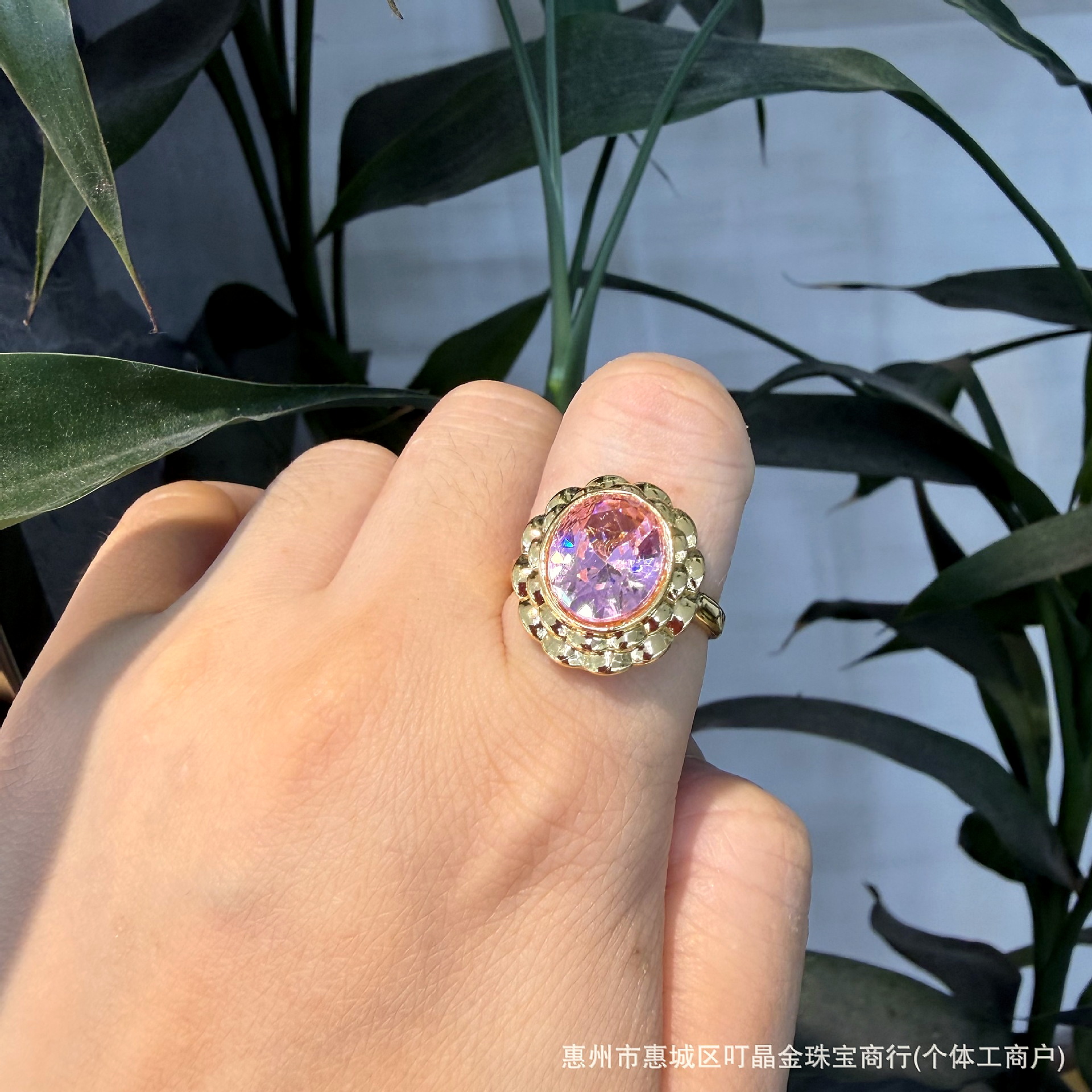 Vintage French Style Oval Crystal Statement Ring - Image 7